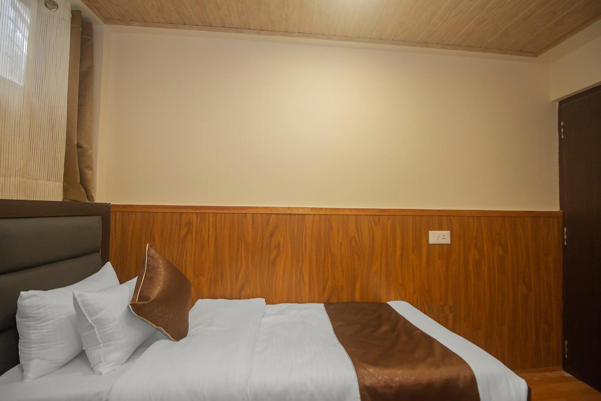 Hotel Tibet Gallery Гангток Экстерьер фото
